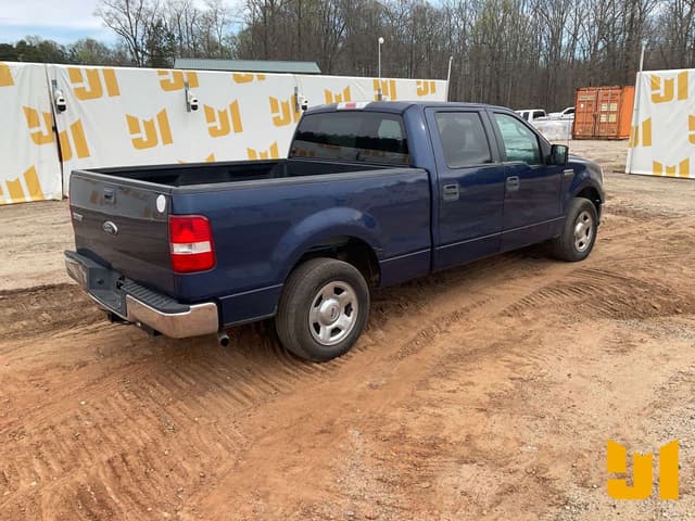 Image of Ford F-150 equipment image 4