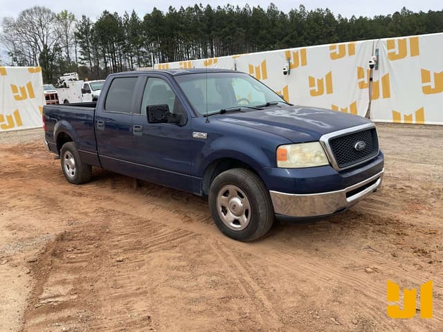 Image of Ford F-150 equipment image 2