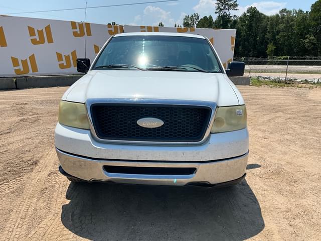 Image of Ford F-150 equipment image 1