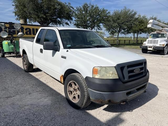 Image of Ford F-150 equipment image 3