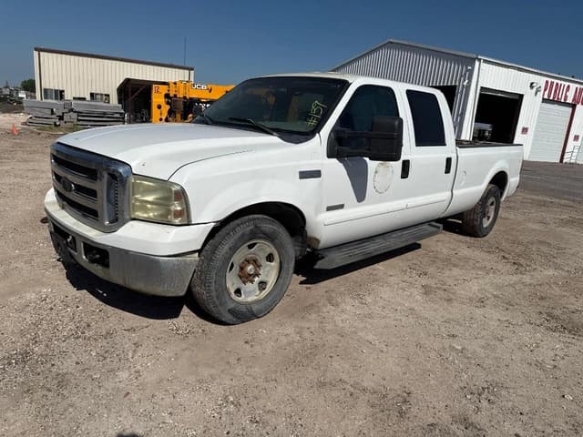 Image of Ford F-250 equipment image 1