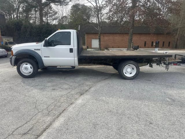 Image of Ford F-450 equipment image 1