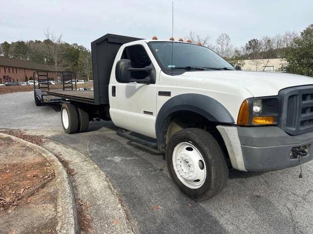 Image of Ford F-450 equipment image 4