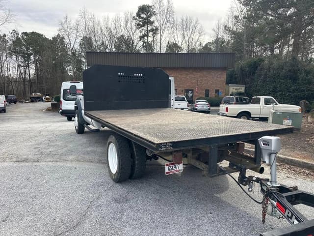 Image of Ford F-450 equipment image 2