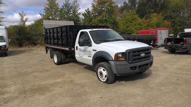 Image of Ford F-450 equipment image 1