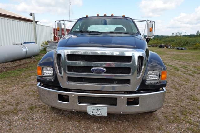 Image of Ford F-650 equipment image 1