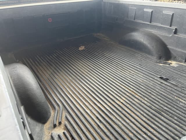 Image of Ford F-150 equipment image 4