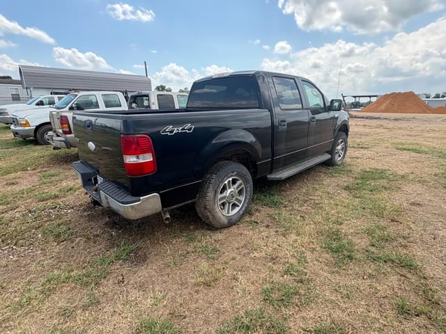 Image of Ford F-150 equipment image 2