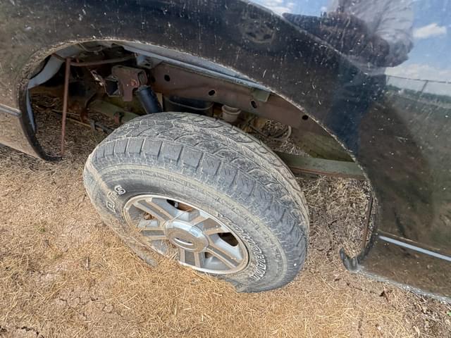 Image of Ford F-150 equipment image 4