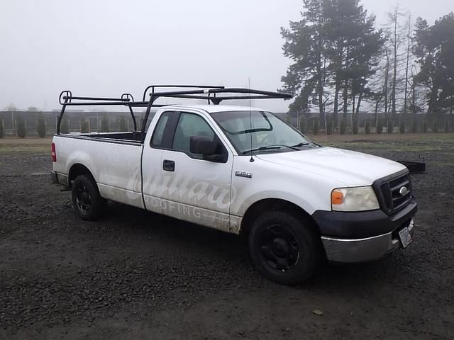 Image of Ford F-150 equipment image 1