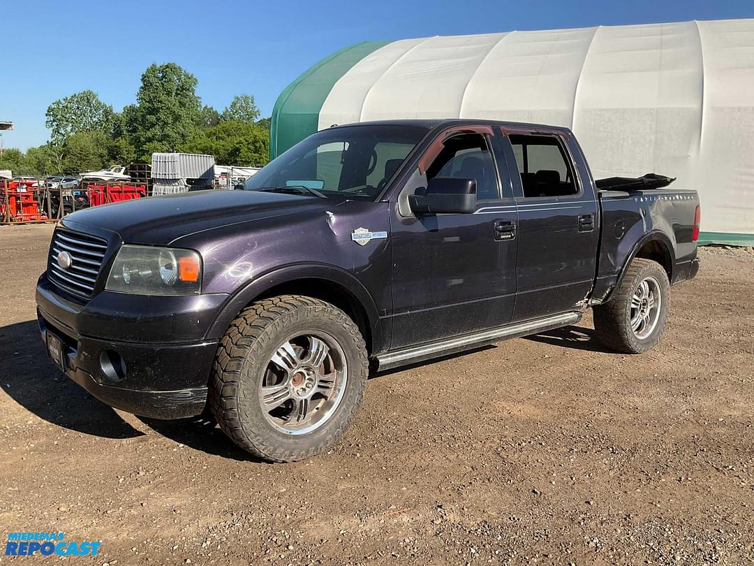 Image of Ford F-150 Primary image