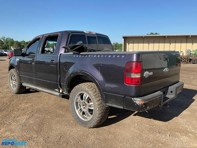 Image of Ford F-150 equipment image 2