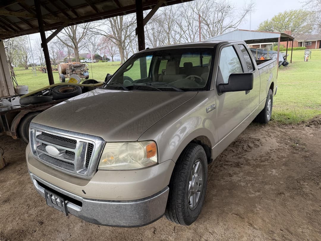 Image of Ford F-150 Primary image