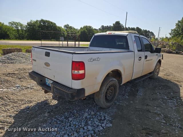Image of Ford F-150 equipment image 4