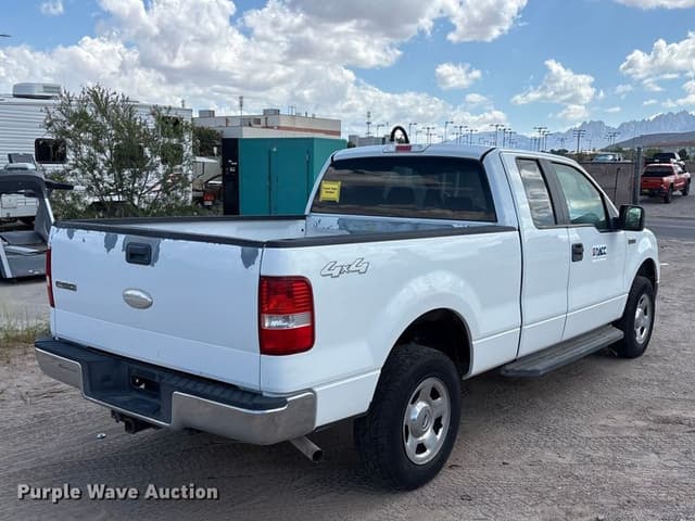 Image of Ford F-150 equipment image 4