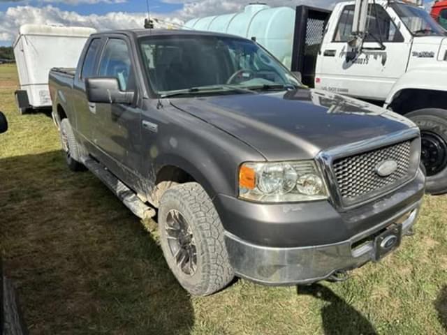 Image of Ford F-150 equipment image 1