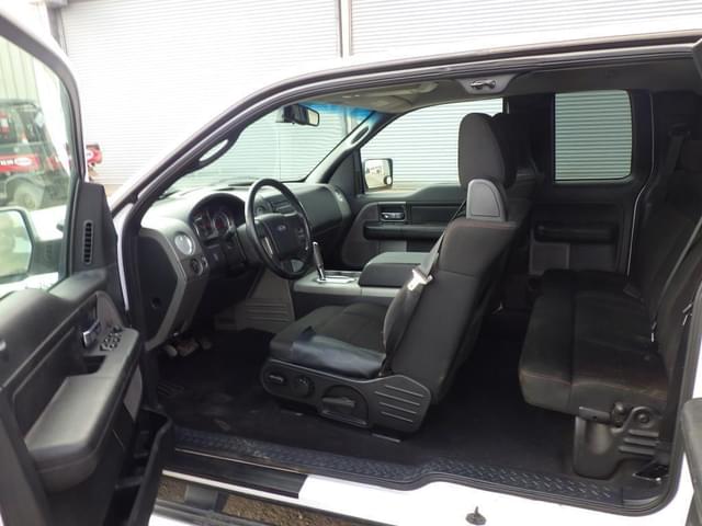 Image of Ford F-150 equipment image 4