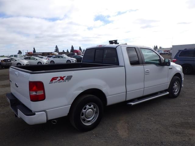 Image of Ford F-150 equipment image 2