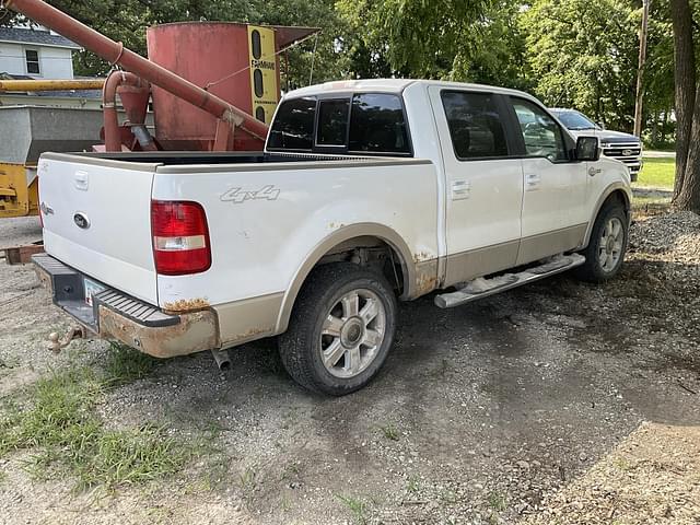 Image of Ford F-150 equipment image 3
