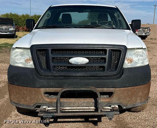 Image of Ford F-150 equipment image 1