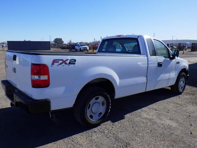 Image of Ford F-150 equipment image 2