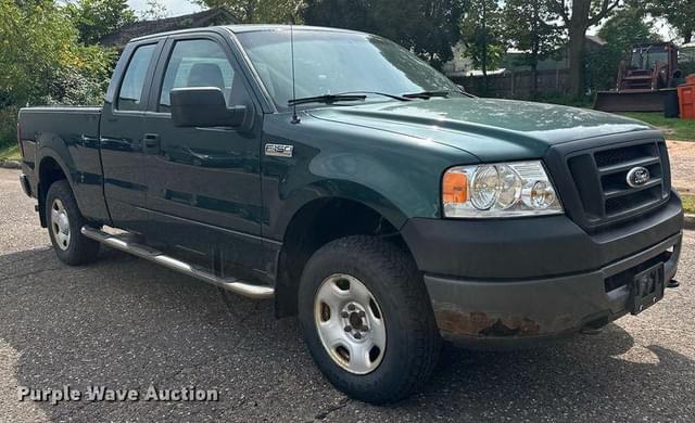 Image of Ford F-150 equipment image 2