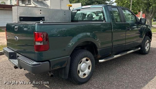 Image of Ford F-150 equipment image 4