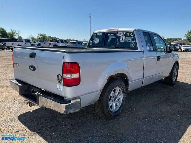 Image of Ford F-150 equipment image 4