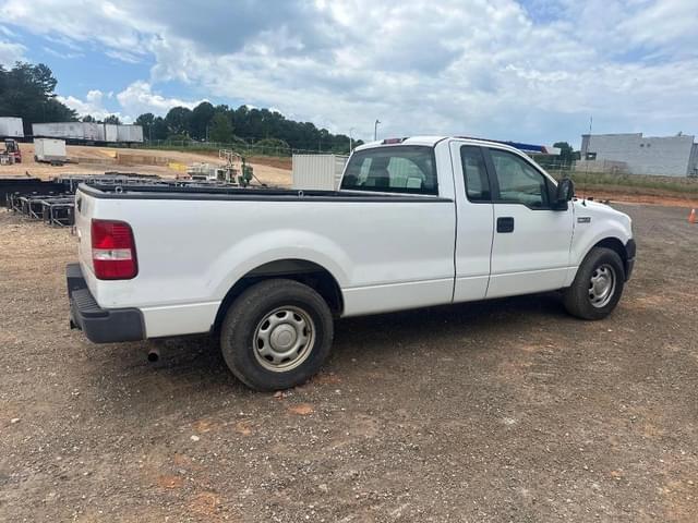 Image of Ford F-150 equipment image 3