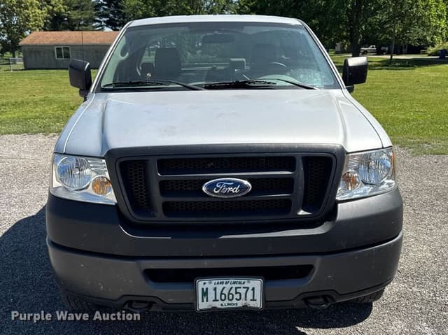 Image of Ford F-150 equipment image 1