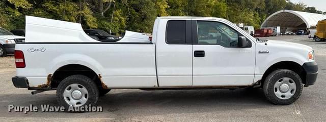 Image of Ford F-150 equipment image 3