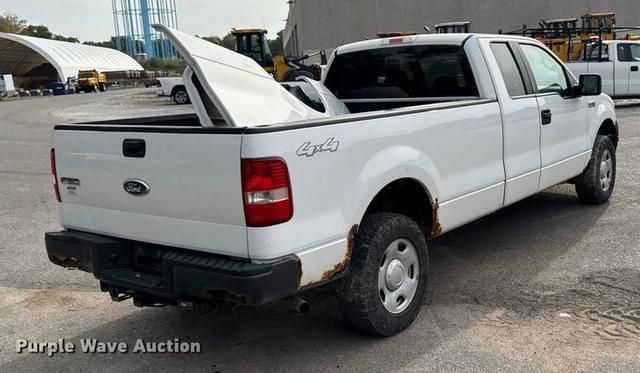 Image of Ford F-150 equipment image 4