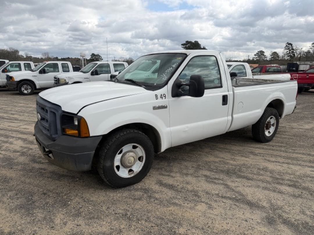 Image of Ford F-250 Primary image