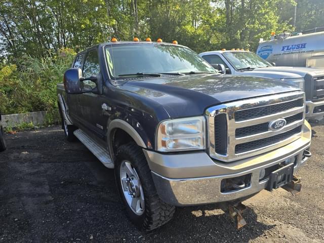 Image of Ford F-250 equipment image 2