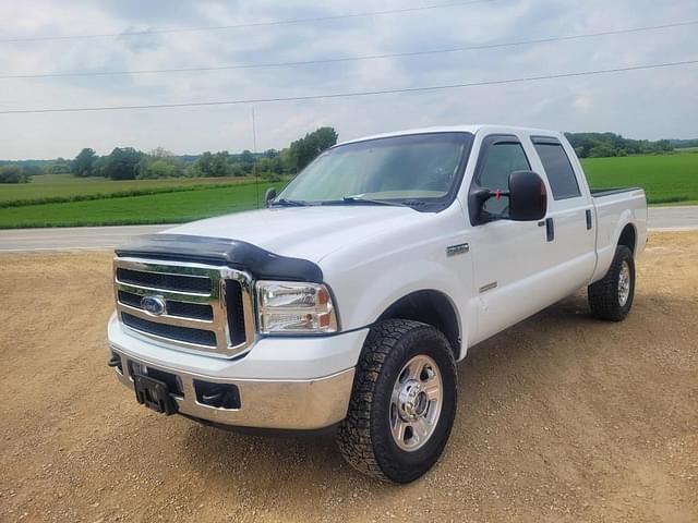 Image of Ford F-250 equipment image 1
