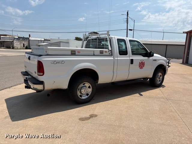 Image of Ford F-250 equipment image 4