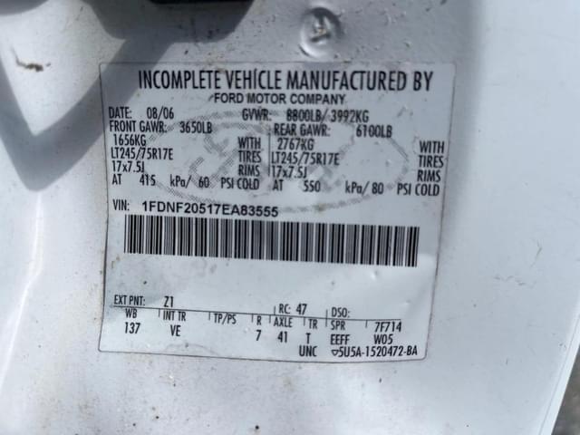 Image of Ford F-250 equipment image 4