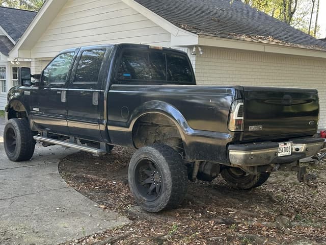 Image of Ford F-250 equipment image 2