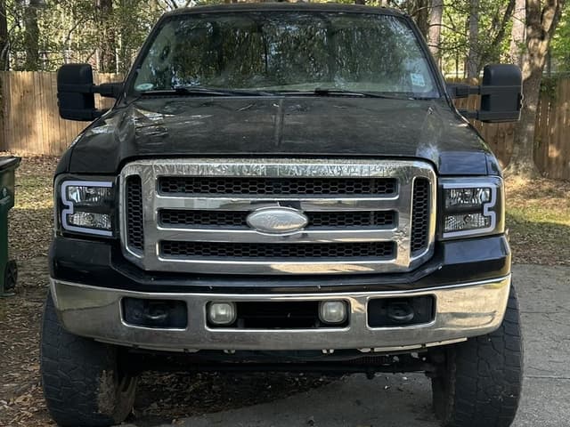 Image of Ford F-250 equipment image 1