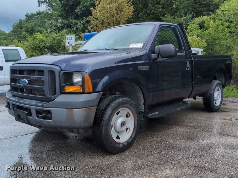 2007 Ford F-250 Equipment Image0