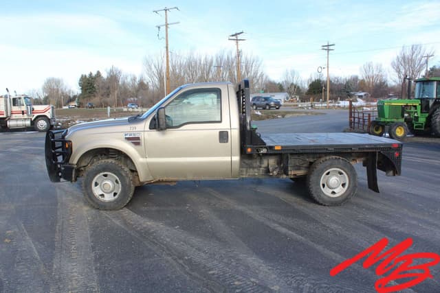 Image of Ford F-250 equipment image 1