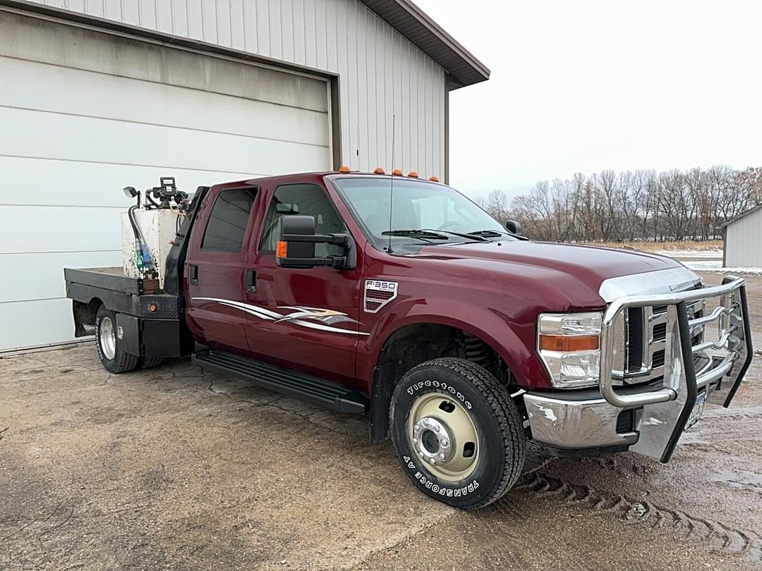 Image of Ford F-350 Primary image