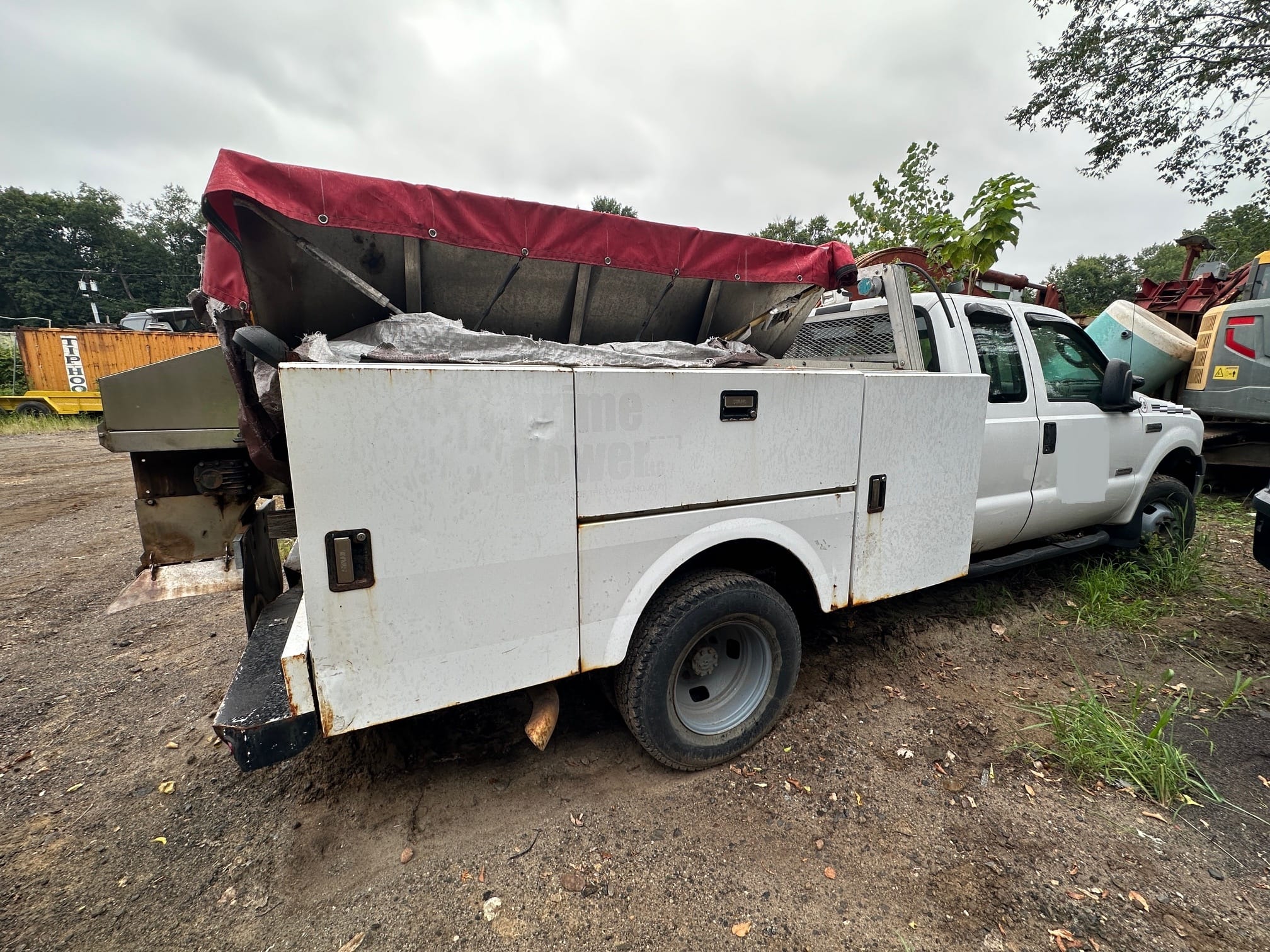 2007 Ford F-350 Equipment Image0