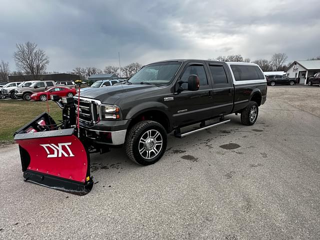 Image of Ford F-350 equipment image 1