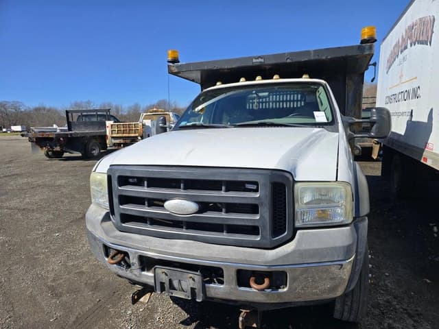 Image of Ford F-450 equipment image 1