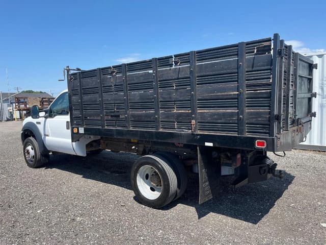 Image of Ford F-450 equipment image 1