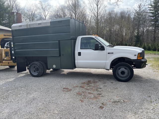 Image of Ford F-550 equipment image 1
