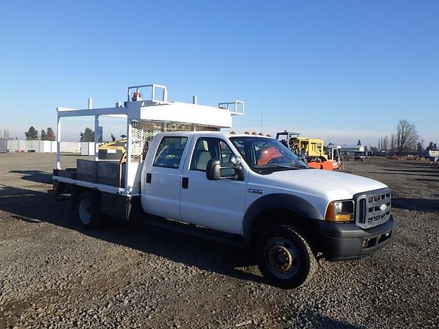 Image of Ford F-550 equipment image 1