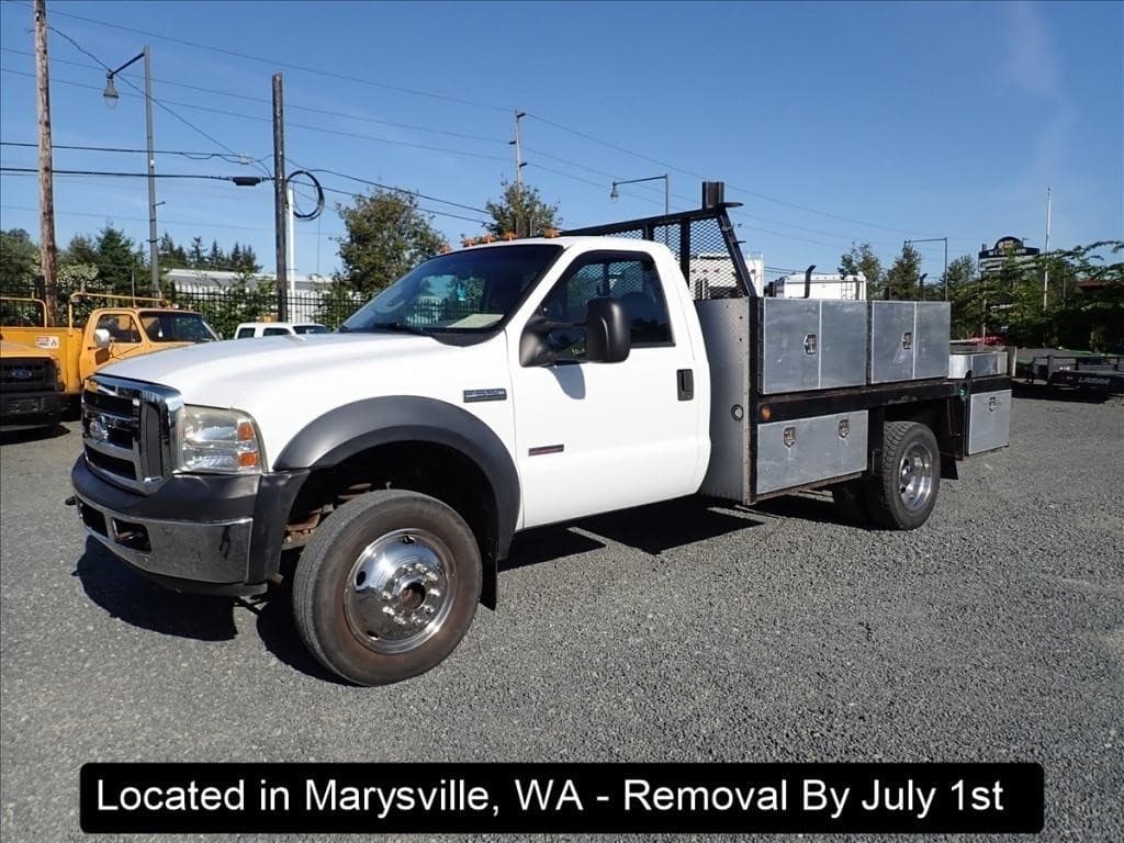 Image of Ford F-550 Primary image