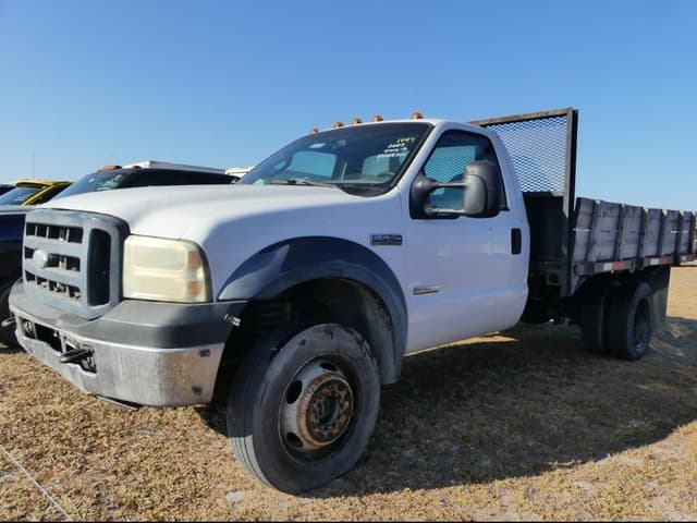 Image of Ford F-550 equipment image 1